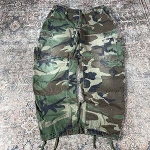 Vintage 90s Baggy Army Camo Cargo Pants Size M Short